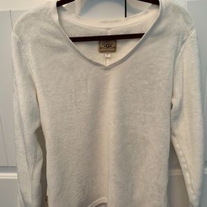 COPY - UGG Sweater